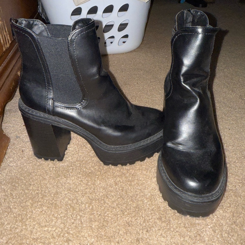 Black Chunky Heel Ankle Boots